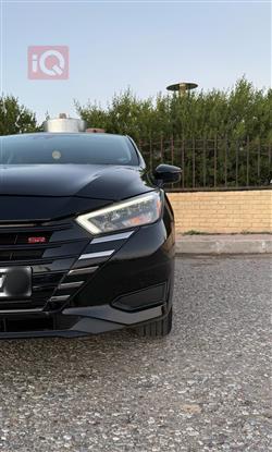 نيسان فيرسا